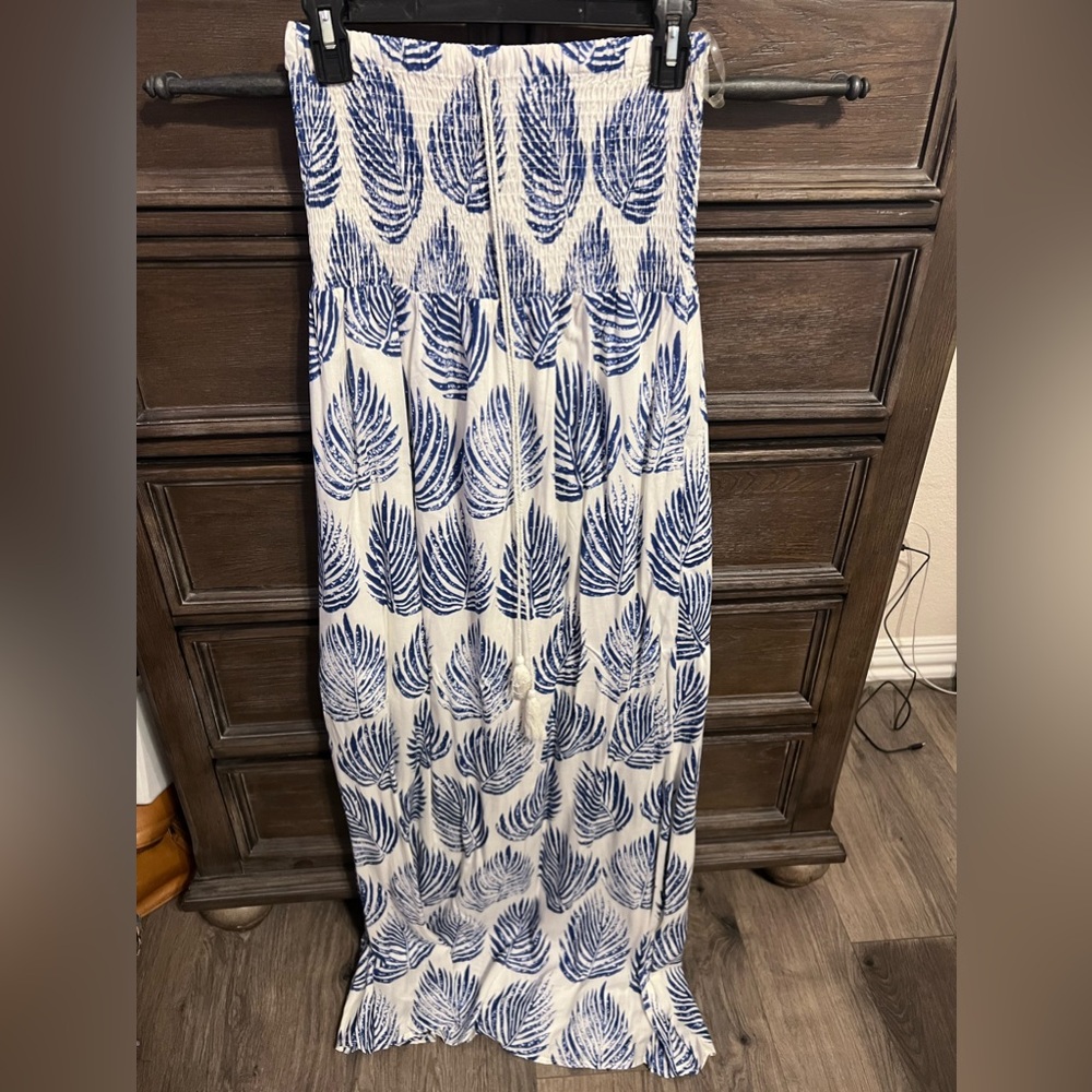 Daintyhooligan white maxi dress